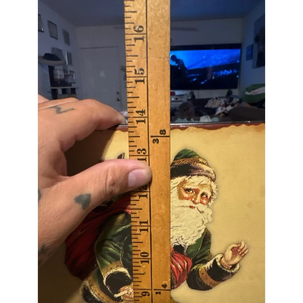 Vintage Style Santa Claus Seasons Greetings Metal Tin Sign Christmas Wall Decor